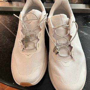 New Hoka sneakers 10.5 M